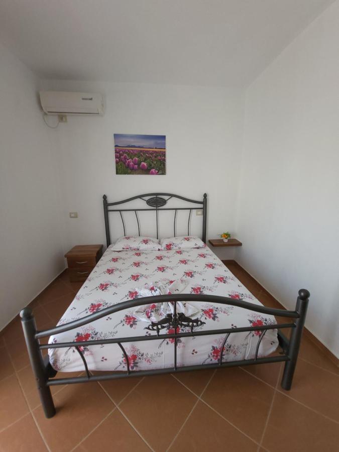 Guest house Nuovo Sun Golem Golem (Tirana)