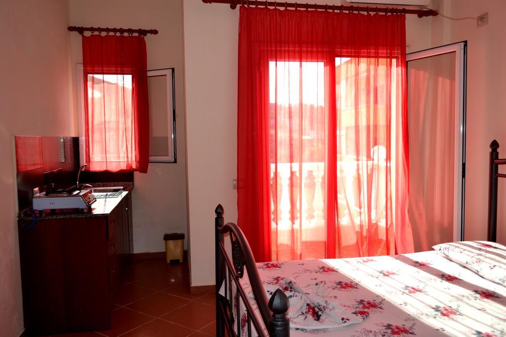 Guest house Nuovo Sun Golem Golem (Tirana)