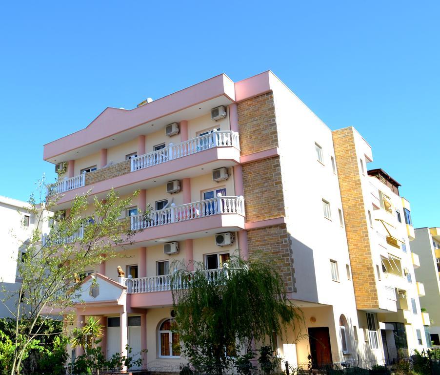 Guest house Nuovo Sun Golem Golem (Tirana)