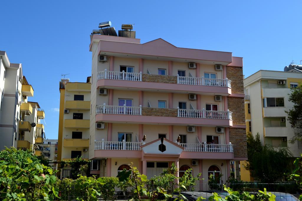 Nuovo Sun Golem Guest house *